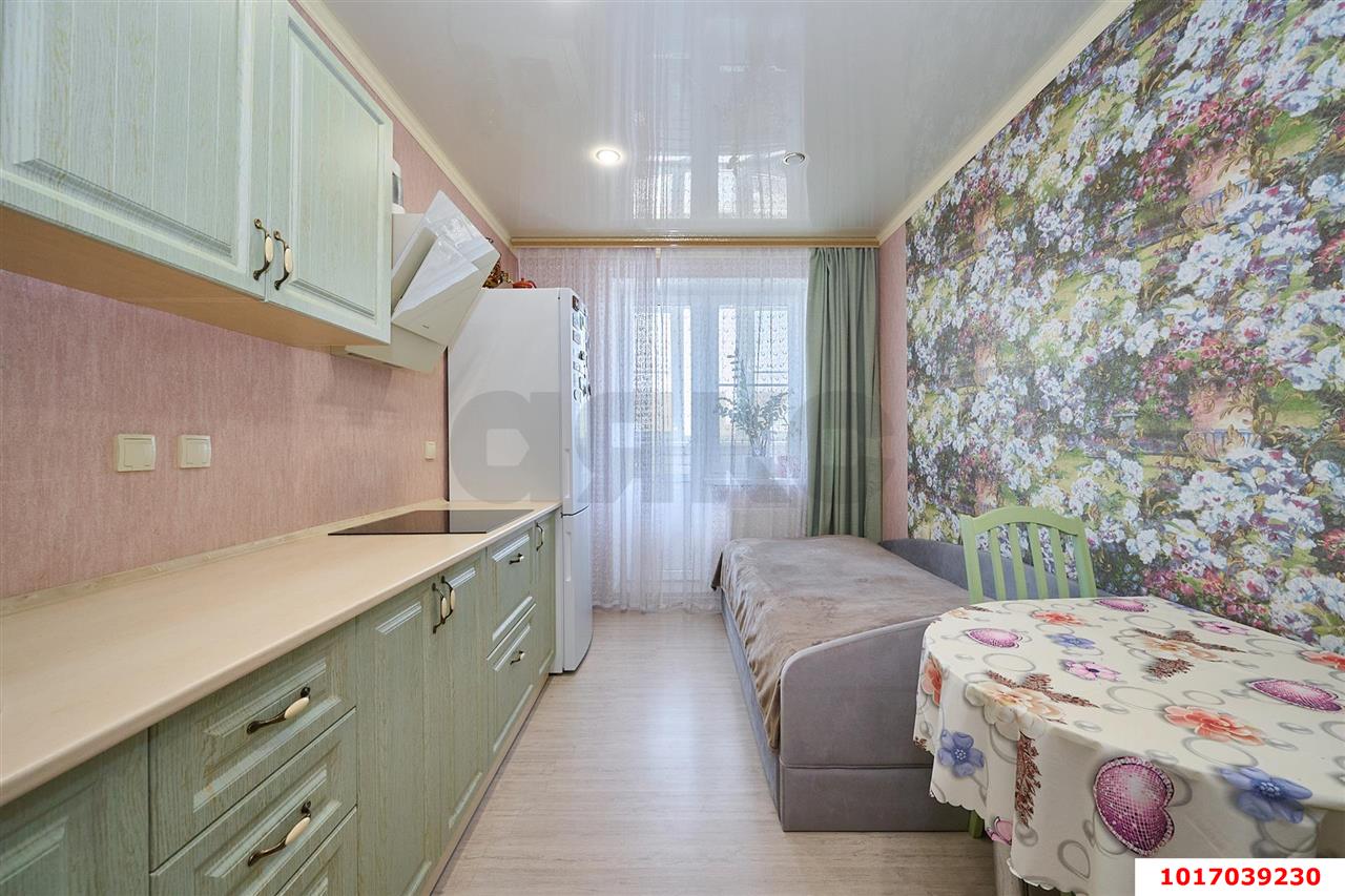 Фото №3: 1-комнатная квартира 44 м² - Краснодар, Прикубанский внутригородской округ, 2-я Площадка, мкр. жилой комплекс Кремлёвские Ворота, ул. Кореновская, 2к3