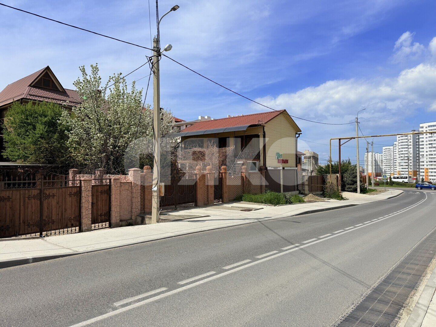 Фото №37: Дом 448 м² + 5.55 сот. - Супсех, ул. Центральная, 4