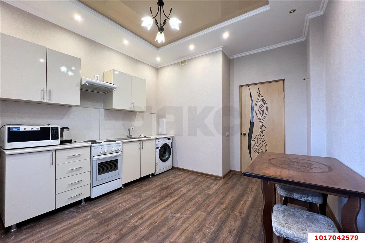 Фото №3: 1-комнатная квартира 44 м² - Краснодар, ЖК Екатеринодар, Фестивальный, жилой комплекс Екатеринодар, Прикубанский внутригородской округ, мкр. Солнечный, ул. Архитектора Петина, 18/3