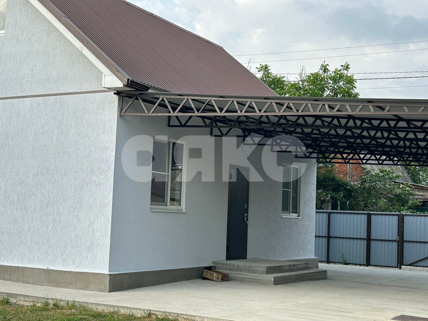 Фото №2: Дом 90 м² + 6 сот. - Майкоп, мкр. Центр, ул. площадь Ленина