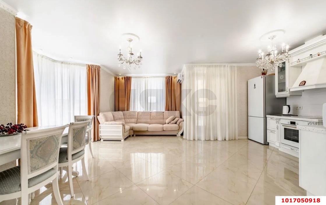 Фото №3: 3-комнатная квартира 85 м² - Краснодар, Центральный внутригородской округ, мкр. Центральный, ул. Красная, 176