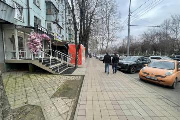 Фото №1: Торговое помещение 39 м² - Краснодар, мкр. Черёмушки, ул. Ставропольская, 224