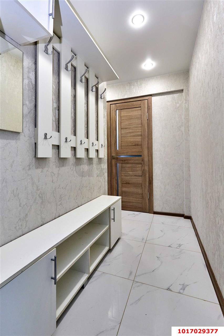 Фото №8: 1-комнатная квартира <span class="whitespace-nowrap">31 м²</span>, <span class="whitespace-nowrap">3/5 эт.</span> - Краснодар, Карасунский внутригородской округ, мкр. Гидростроителей, ул. Гидростроителей, 32