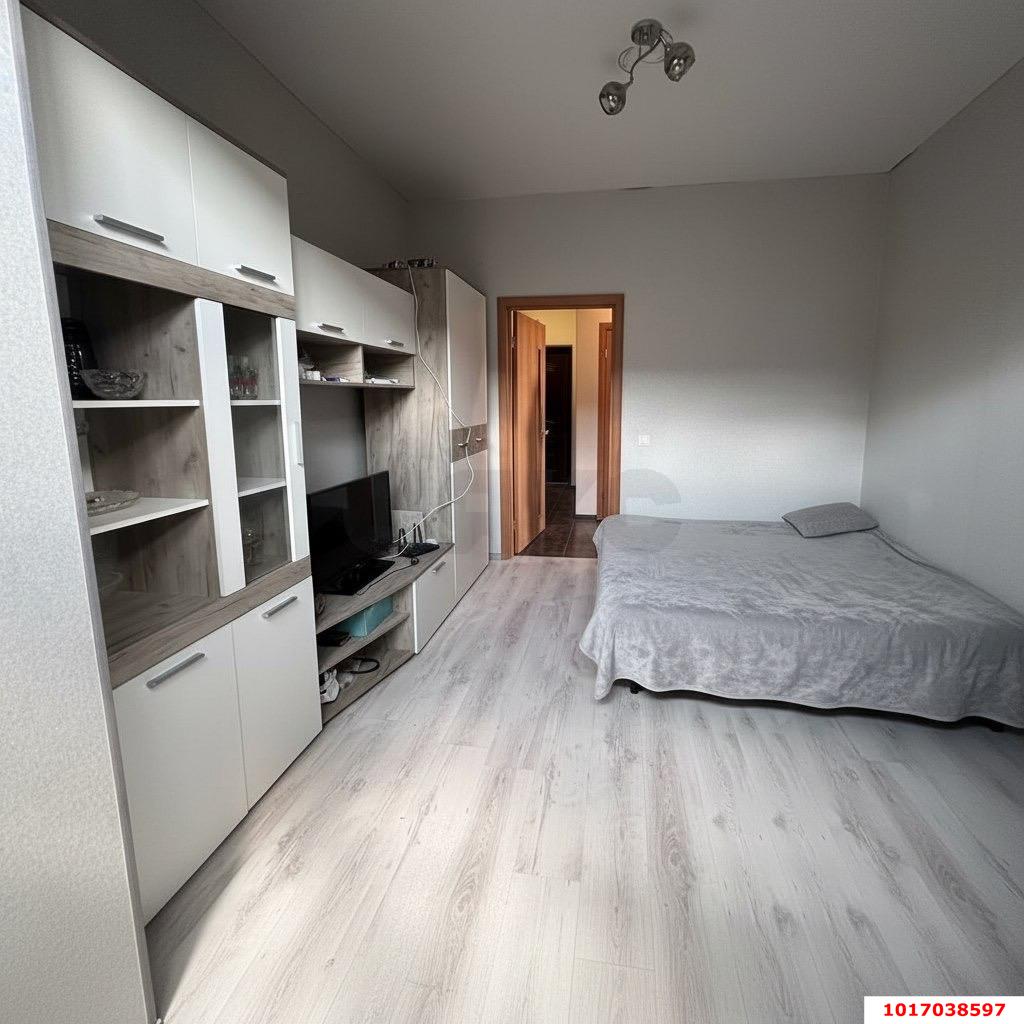 Фото №1: 1-комнатная квартира 36 м² - Краснодар, Прикубанский внутригородской округ, Калинино, мкр. Завод Радиоизмерительных Приборов, пер. Корчагинский, 3