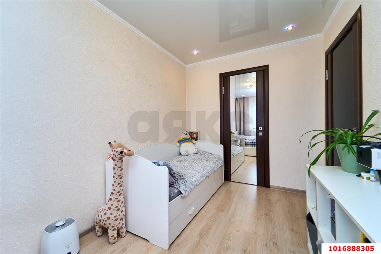 Фото №8: 2-комнатная квартира <span class="whitespace-nowrap">51 м²</span>, <span class="whitespace-nowrap">2/5 эт.</span> - Краснодар, Западный внутригородской округ, мкр. Центральный, ул. Гимназическая, 14