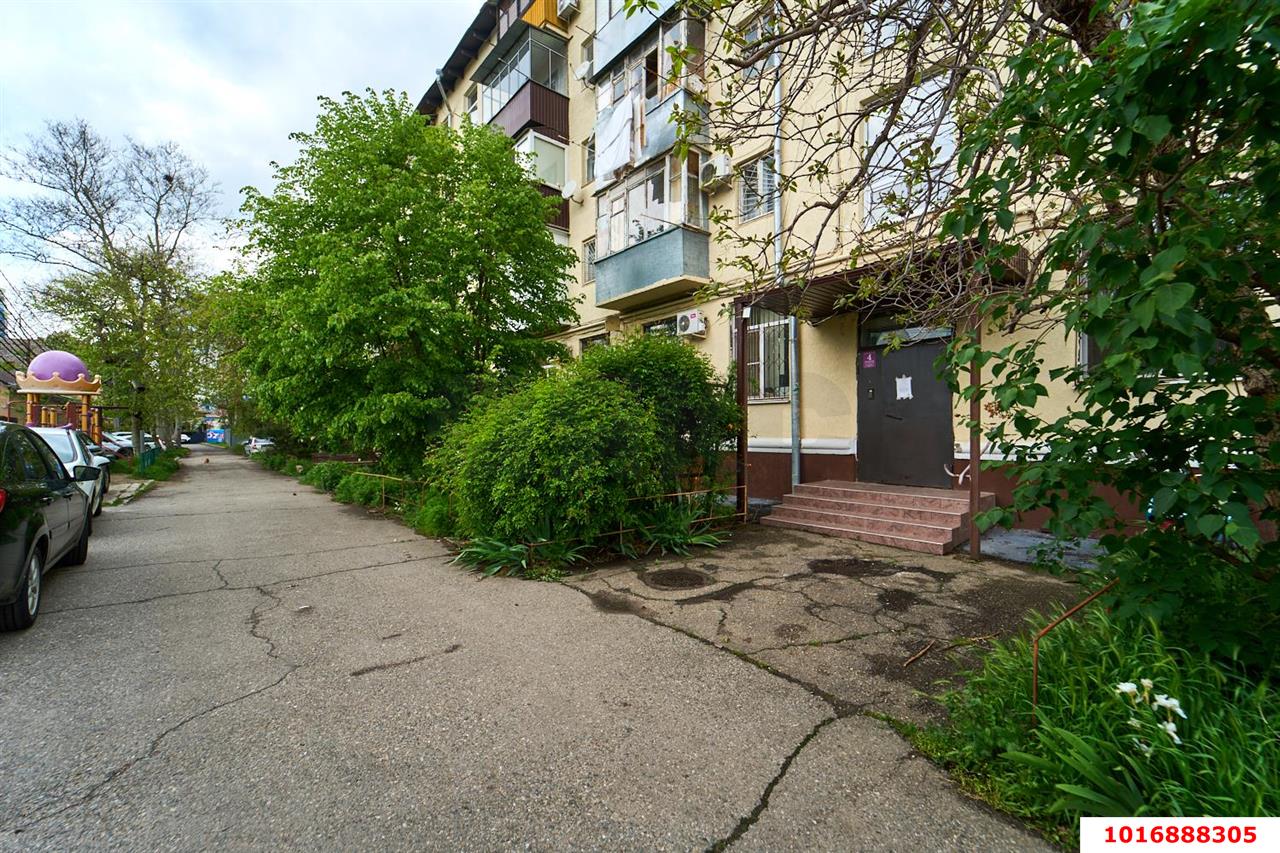 Фото №19: 2-комнатная квартира <span class="whitespace-nowrap">51 м²</span>, <span class="whitespace-nowrap">2/5 эт.</span> - Краснодар, Западный внутригородской округ, мкр. Центральный, ул. Гимназическая, 14