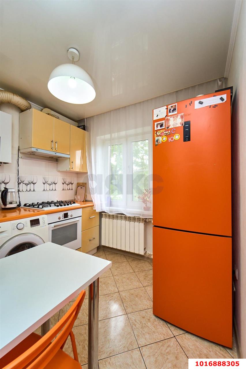 Фото №4: 2-комнатная квартира <span class="whitespace-nowrap">51 м²</span>, <span class="whitespace-nowrap">2/5 эт.</span> - Краснодар, Западный внутригородской округ, мкр. Центральный, ул. Гимназическая, 14