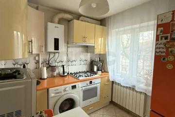 Фото №1: 2-комнатная квартира 42 м² - Краснодар, мкр. Центральный, ул. Гимназическая, 14