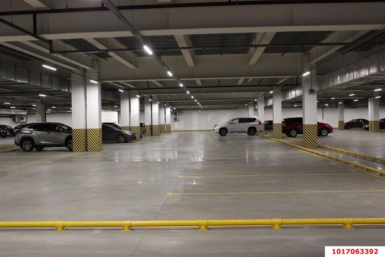 Фото №3: Гараж - Краснодар, Центральный внутригородской округ, Центральный, мкр. ЖК Большой, ул. Красная, 176лит4