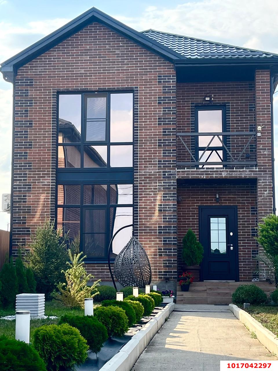 Фото №1: Дом 130 м² + 4 сот. - Краснодар, Прикубанский внутригородской округ, мкр. Тихая Поляна, ул. имени Писателя Г.И. Василенко, 55