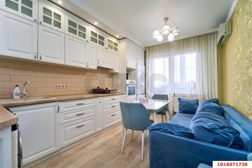 Фото №1: 2-комнатная квартира 48 м² - Краснодар, мкр. жилой комплекс Солнечный Парк, ул. имени Симиренко, 37к1