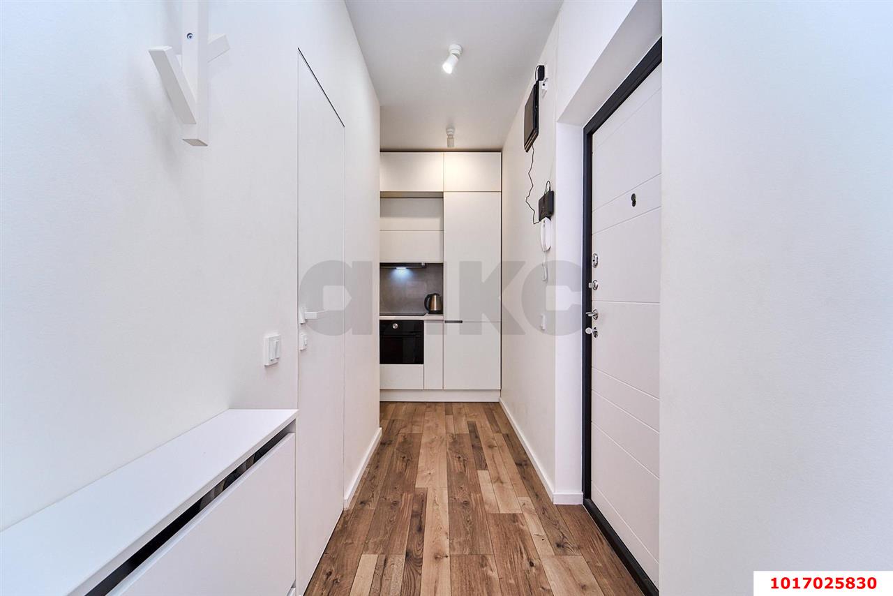 Фото №9: Студия 30 м² - Краснодар, Завод Измерительных Приборов, мкр. Прикубанский внутригородской округ, ул. Карякина, 5к2