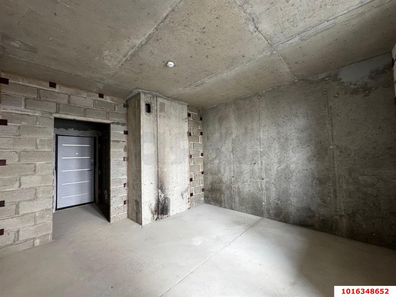 Фото №4: Студия 23 м² - Краснодар, ЖК Урал, Карасунский внутригородской округ, Камвольно-суконный Комбинат, мкр. жилой комплекс Ural, ул. Уральская, 87/7