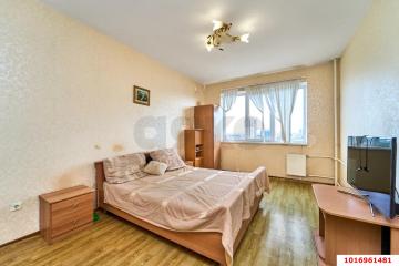 Фото №1: 2-комнатная квартира 69 м² - Краснодар, мкр. Центральный, ул. Промышленная, 33