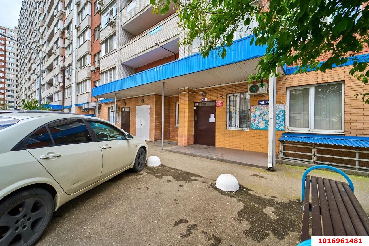 Фото №16: 2-комнатная квартира 69 м² - Краснодар, Центральный внутригородской округ, ЖК Покровский, мкр. Центральный, ул. Промышленная, 33