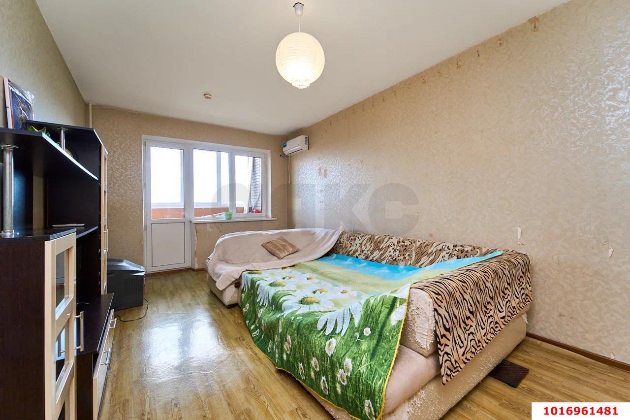 Фото №2: 2-комнатная квартира 69 м² - Краснодар, Центральный внутригородской округ, ЖК Покровский, мкр. Центральный, ул. Промышленная, 33