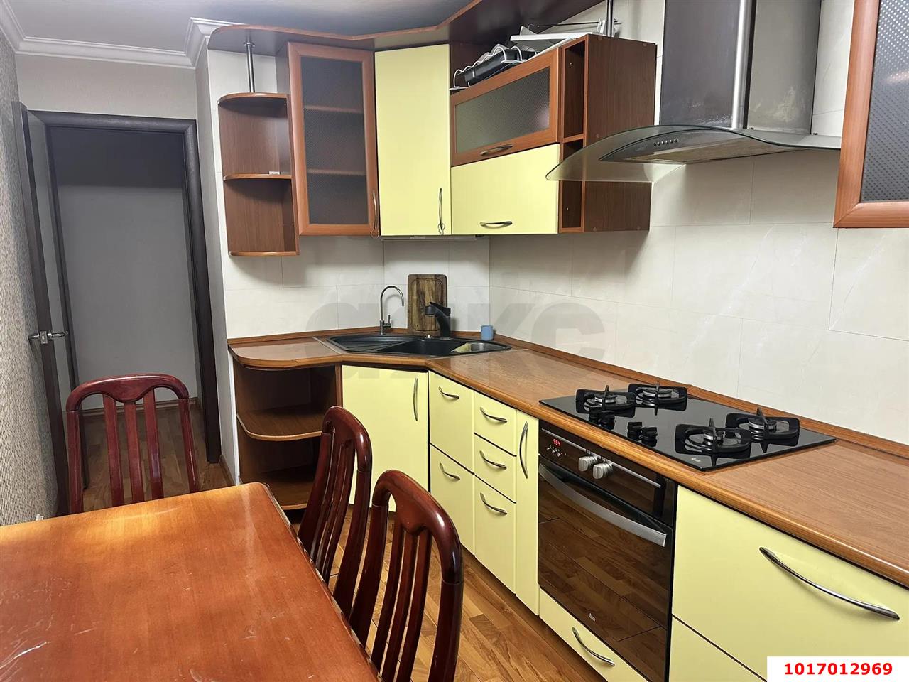 Фото №1: 3-комнатная квартира 65 м² - Краснодар, Карасунский внутригородской округ, мкр. Комсомольский, ул. Симферопольская, 44