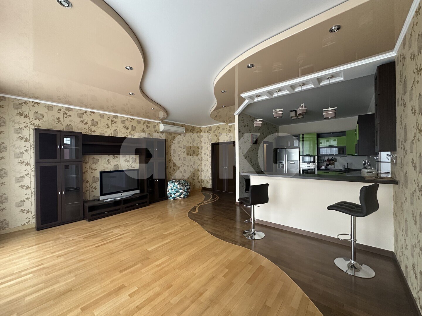 Фото №1: 3-комнатная квартира 119 м² - Тула, Советский территориальный округ, мкр. ЖК На Улице Белкина, ул. Тульского Рабочего Полка, 96/4