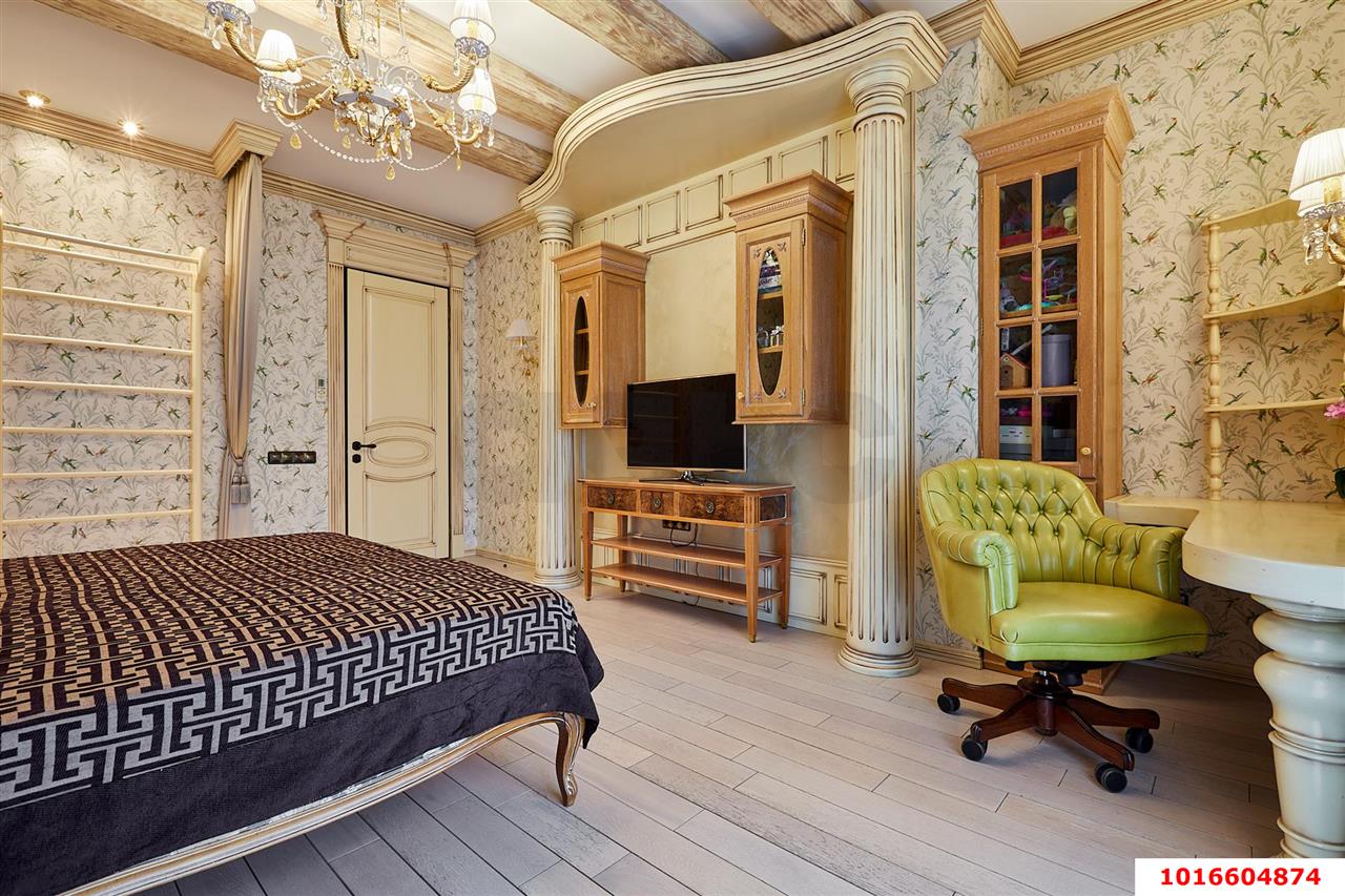 Фото №14: 4-комнатная квартира 210 м² - Краснодар, ул. Гимназическая, 30