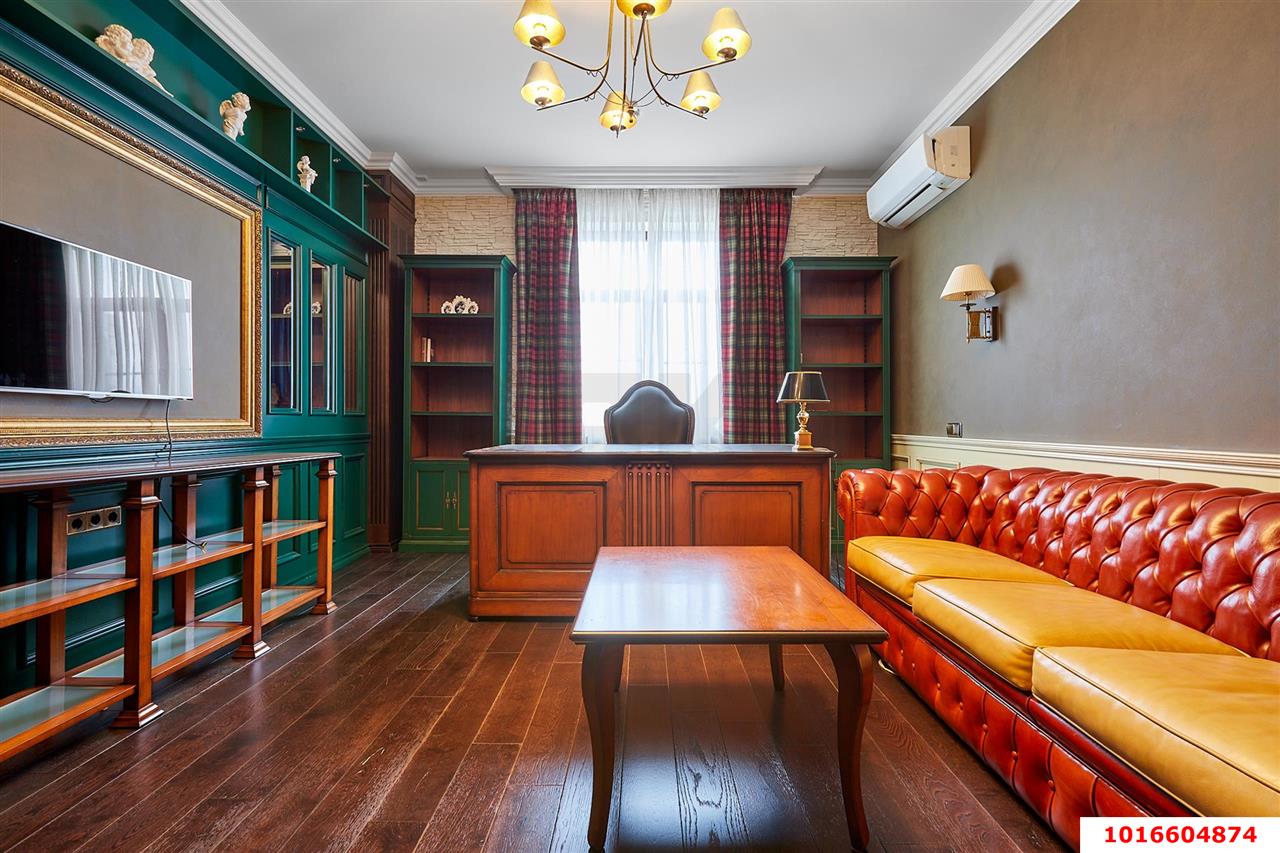 Фото №8: 4-комнатная квартира 210 м² - Краснодар, ул. Гимназическая, 30