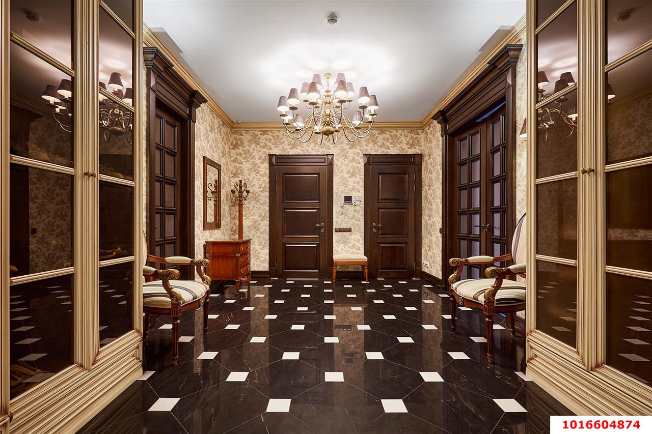 Фото №11: 4-комнатная квартира 210 м² - Краснодар, ул. Гимназическая, 30