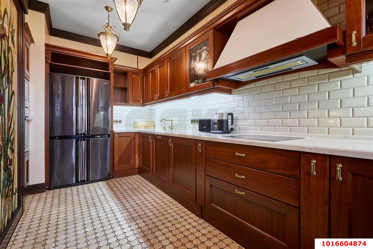 Фото №4: 4-комнатная квартира 210 м² - Краснодар, ул. Гимназическая, 30