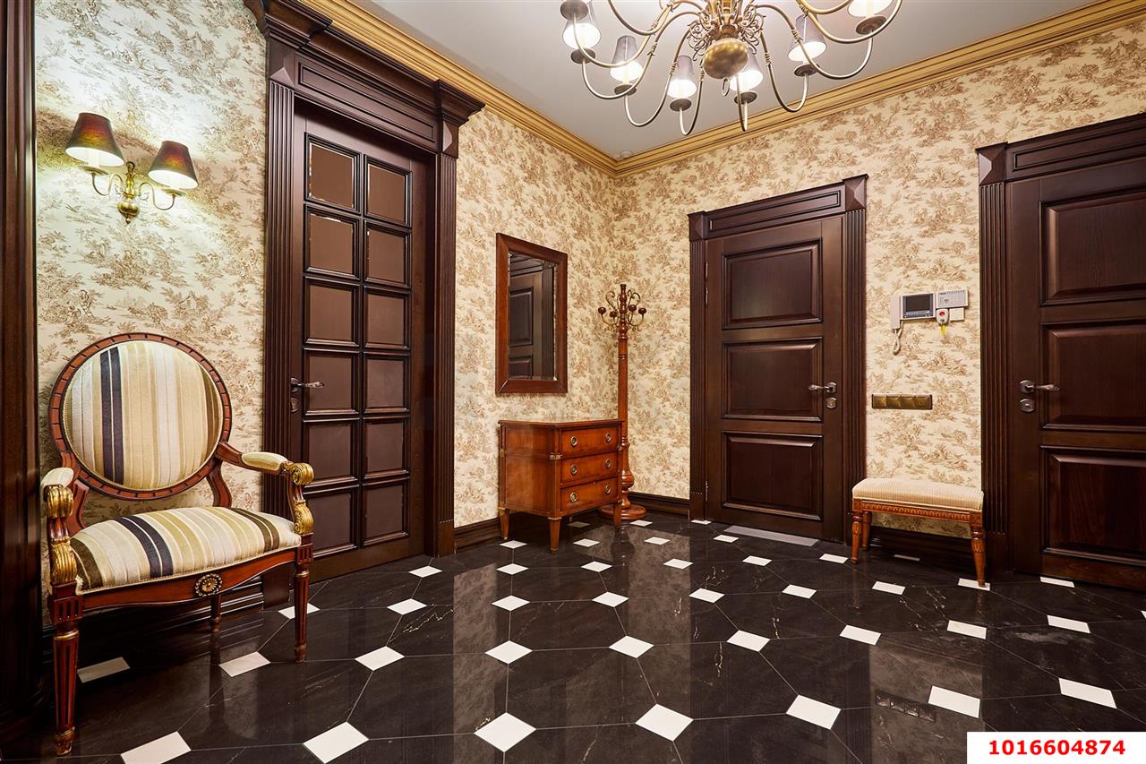 Фото №10: 4-комнатная квартира 210 м² - Краснодар, ул. Гимназическая, 30