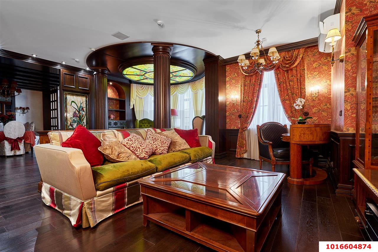 Фото №2: 4-комнатная квартира 210 м² - Краснодар, ул. Гимназическая, 30