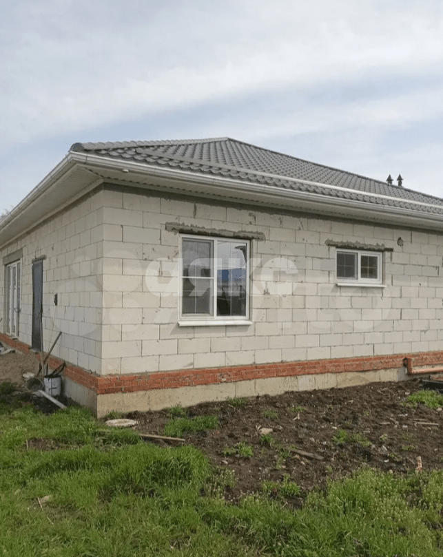 Фото №6: Дом 122 м² + 7 сот. - Кореновск, мкр. 2-й квартал, ул. Мироненко