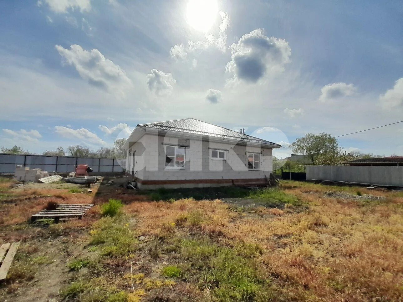 Фото №1: Дом 122 м² + 7 сот. - Кореновск, мкр. 2-й квартал, ул. Мироненко