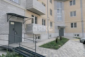 Фото №1: 2-комнатная квартира 54 м² - Кореновск, мкр. 10-й, ул. Таманская, 3к2