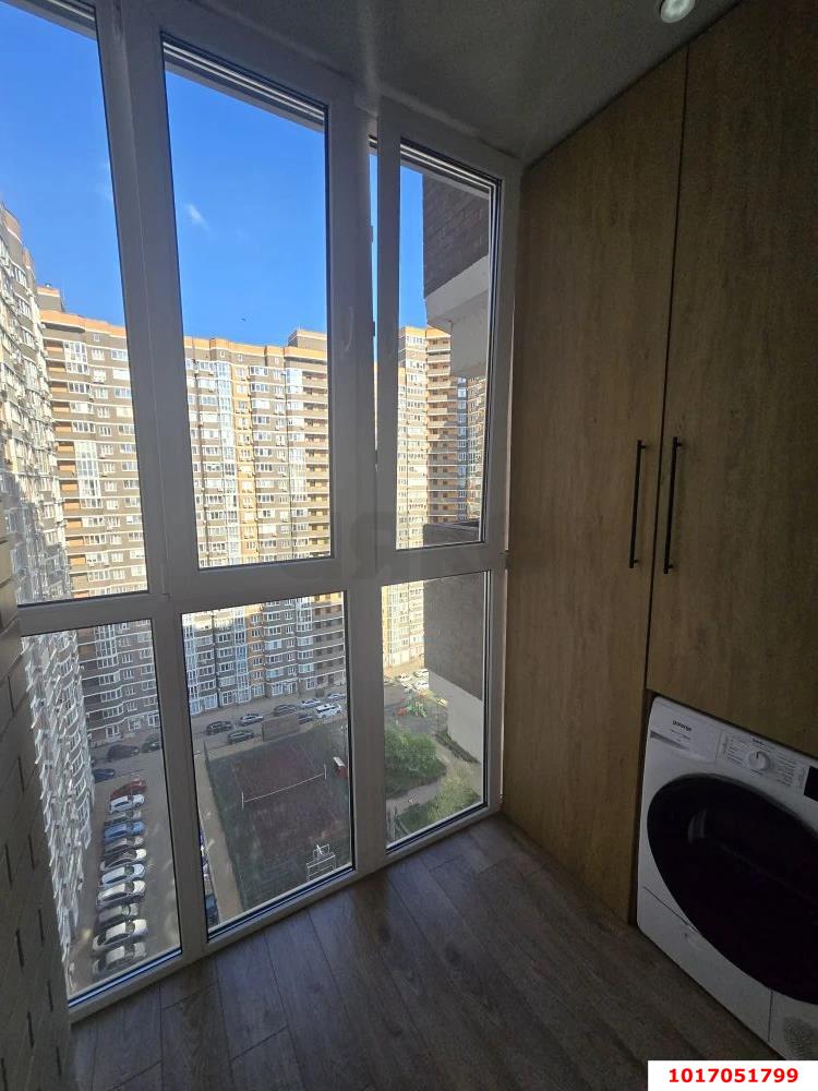 Фото №6: 2-комнатная квартира 65 м² - Краснодар, Прикубанский внутригородской округ, Завод Измерительных Приборов, мкр. ЖК Москва, ул. Российская, 79/3к1
