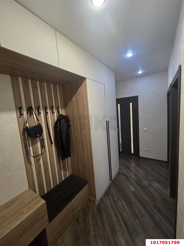 Фото №3: 2-комнатная квартира 65 м² - Краснодар, Прикубанский внутригородской округ, Завод Измерительных Приборов, мкр. ЖК Москва, ул. Российская, 79/3к1