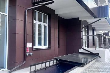 Фото №1: Торговое помещение 32 м² - Краснодар, мкр. жилой комплекс Лучший, ул. Петра Метальникова, 36