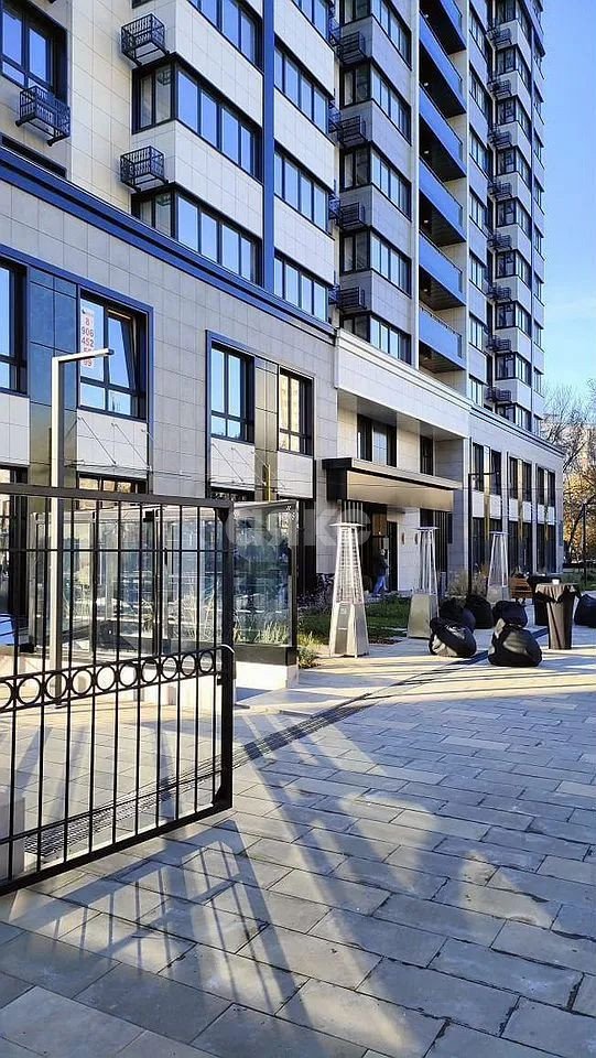 Фото №3: Коммерция 114 м² - Ростов-на-Дону, Советский, 3-й, жилой комплекс Вместе, мкр. Западный, ул. 339-й Стрелковой Дивизии, 10А/18