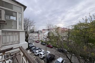 Фото №1: 2-комнатная квартира 53 м² - Армавир, мкр. квартал Центр, ул. Кирова, 49