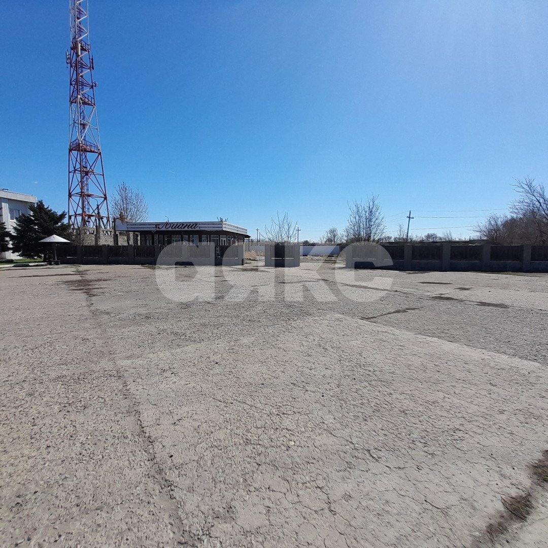 Фото №2: Коммерция 140 м² - Волжский, ул. имени Ф.Г. Логинова, 20А