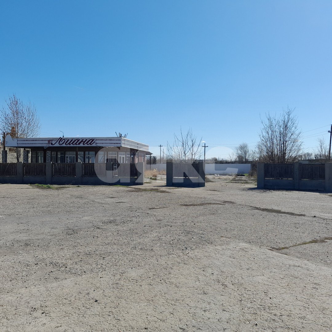 Фото №3: Коммерция 140 м² - Волжский, ул. имени Ф.Г. Логинова, 20А