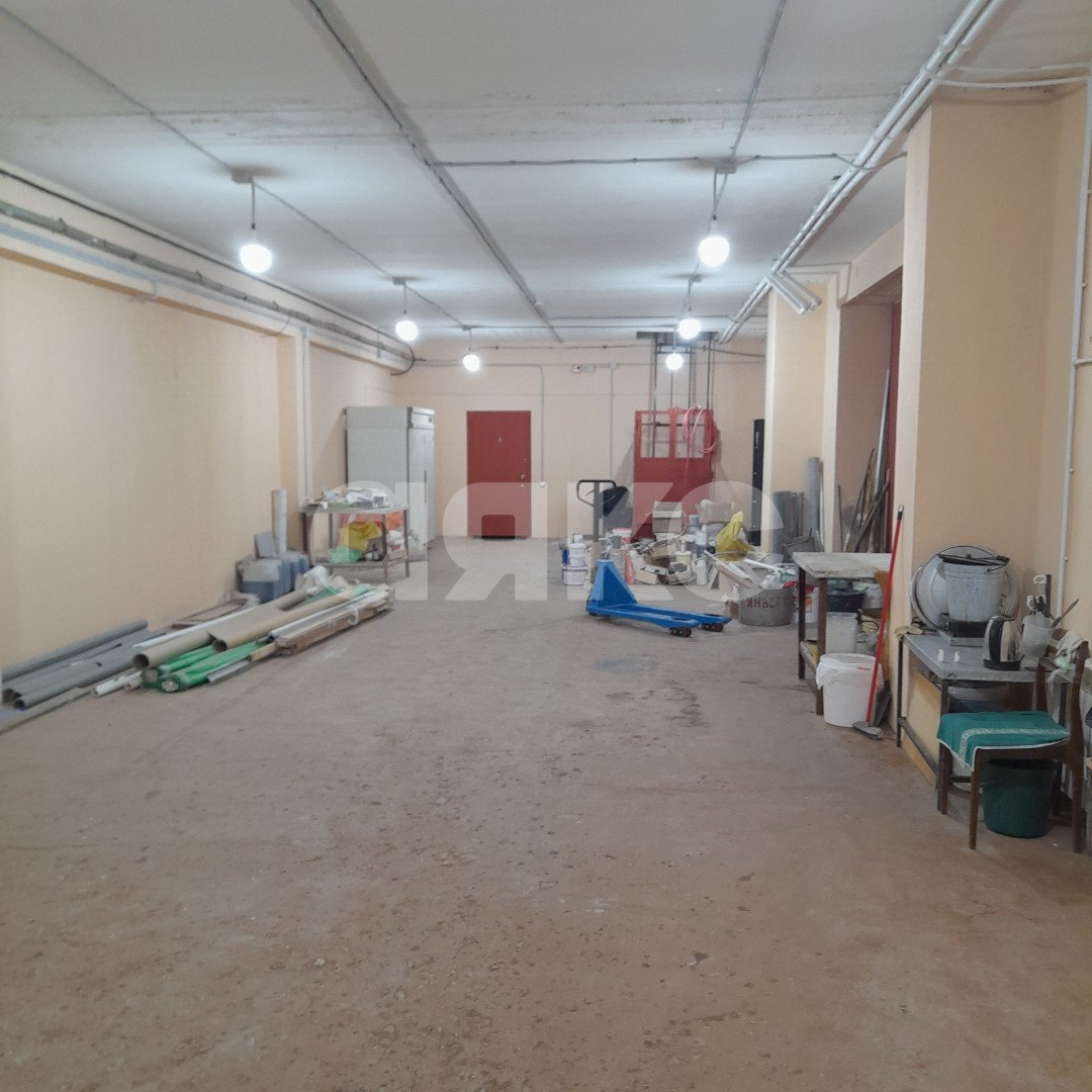 Фото №10: Коммерция <span class="whitespace-nowrap">12691 м²</span>, <span class="whitespace-nowrap">3/3 эт.</span> - Волгоград, р. Советский, ул. Качуевской, 4