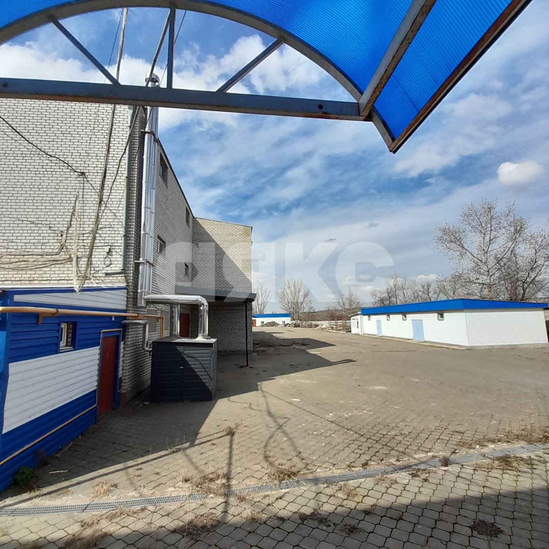 Фото №3: Коммерция <span class="whitespace-nowrap">12691 м²</span>, <span class="whitespace-nowrap">3/3 эт.</span> - Волгоград, р. Советский, ул. Качуевской, 4