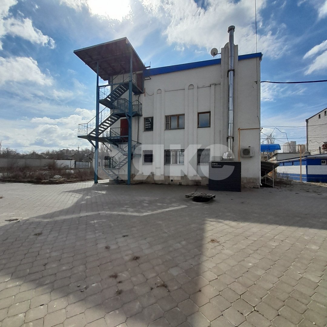 Фото №7: Коммерция <span class="whitespace-nowrap">12691 м²</span>, <span class="whitespace-nowrap">3/3 эт.</span> - Волгоград, р. Советский, ул. Качуевской, 4