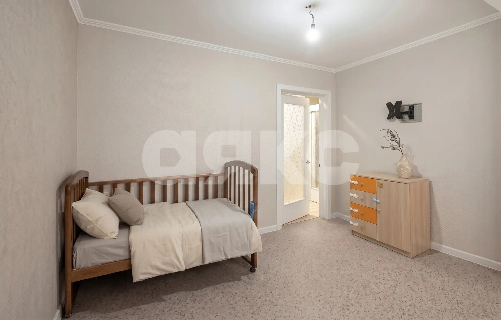 Фото №8: 3-комнатная квартира <span class="whitespace-nowrap">45 м²</span>, <span class="whitespace-nowrap">2/2 эт.</span> - Гайдук, ул. Гагарина, 7