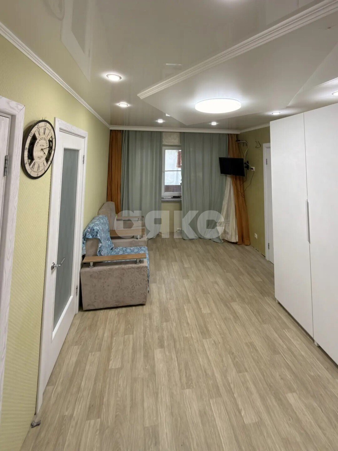 Фото №2: 3-комнатная квартира 43 м² - Гайдук, ул. Гагарина, 7