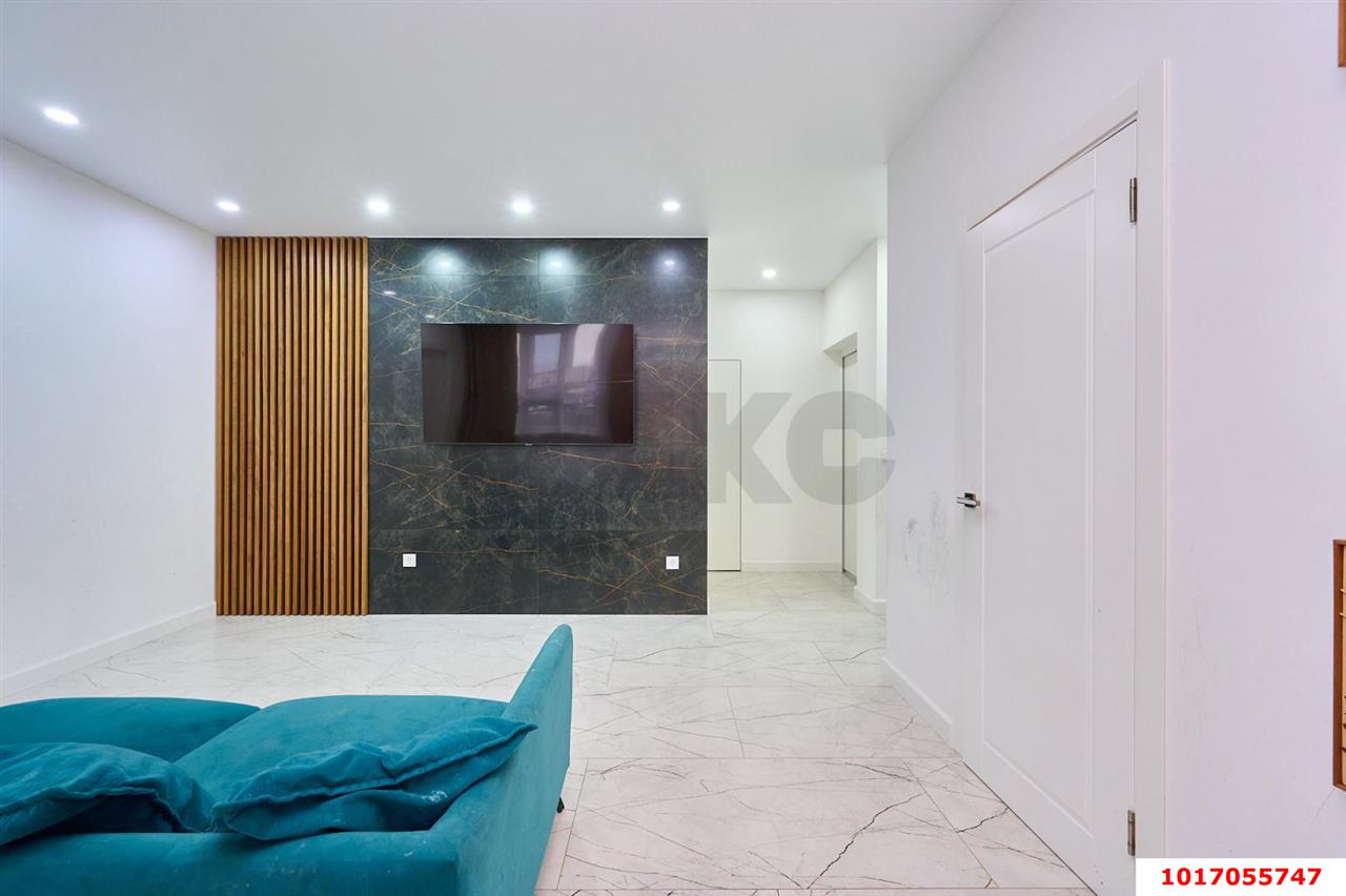 Фото №3: 5+-комнатная квартира 160 м² - Краснодар, Карасунский внутригородской округ, Хлопчато-бумажный Комбинат, мкр. жилой комплекс Фамилия, ул. Старокубанская, 124к1