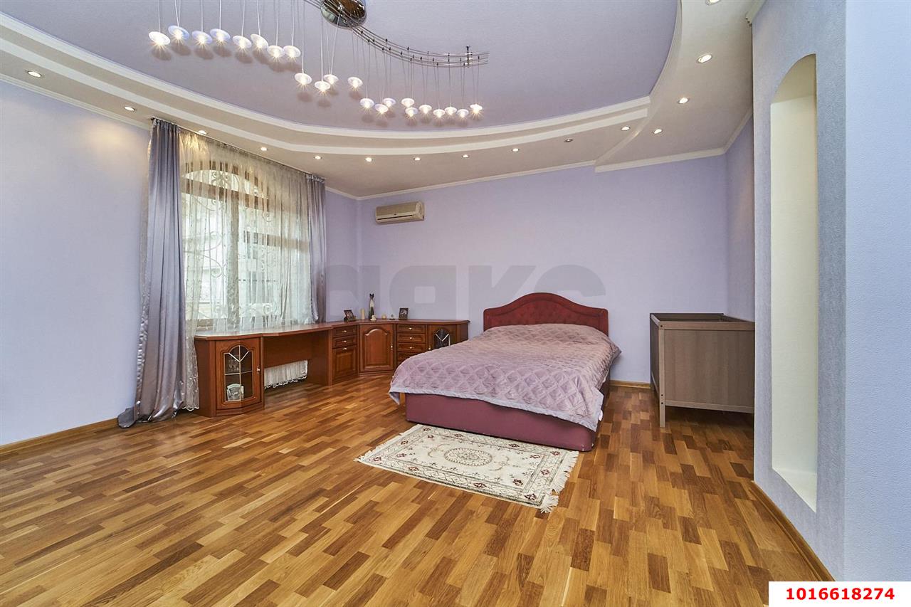 Фото №8: Дом 473 м² + 6.4 сот. - Краснодар, Западный внутригородской округ, мкр. Центральный, пр-д 2-й Гаражный, 10