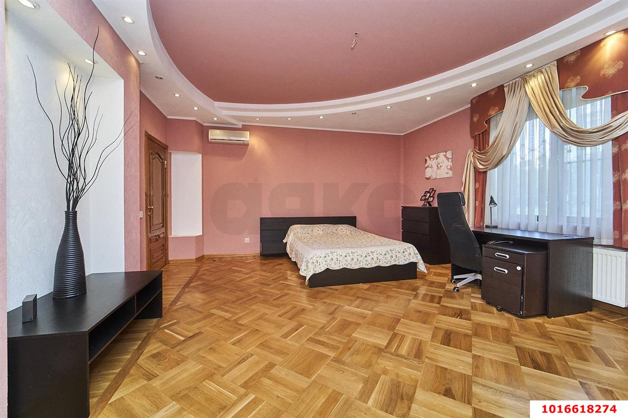 Фото №10: Дом 473 м² + 6.4 сот. - Краснодар, Западный внутригородской округ, мкр. Центральный, пр-д 2-й Гаражный, 10