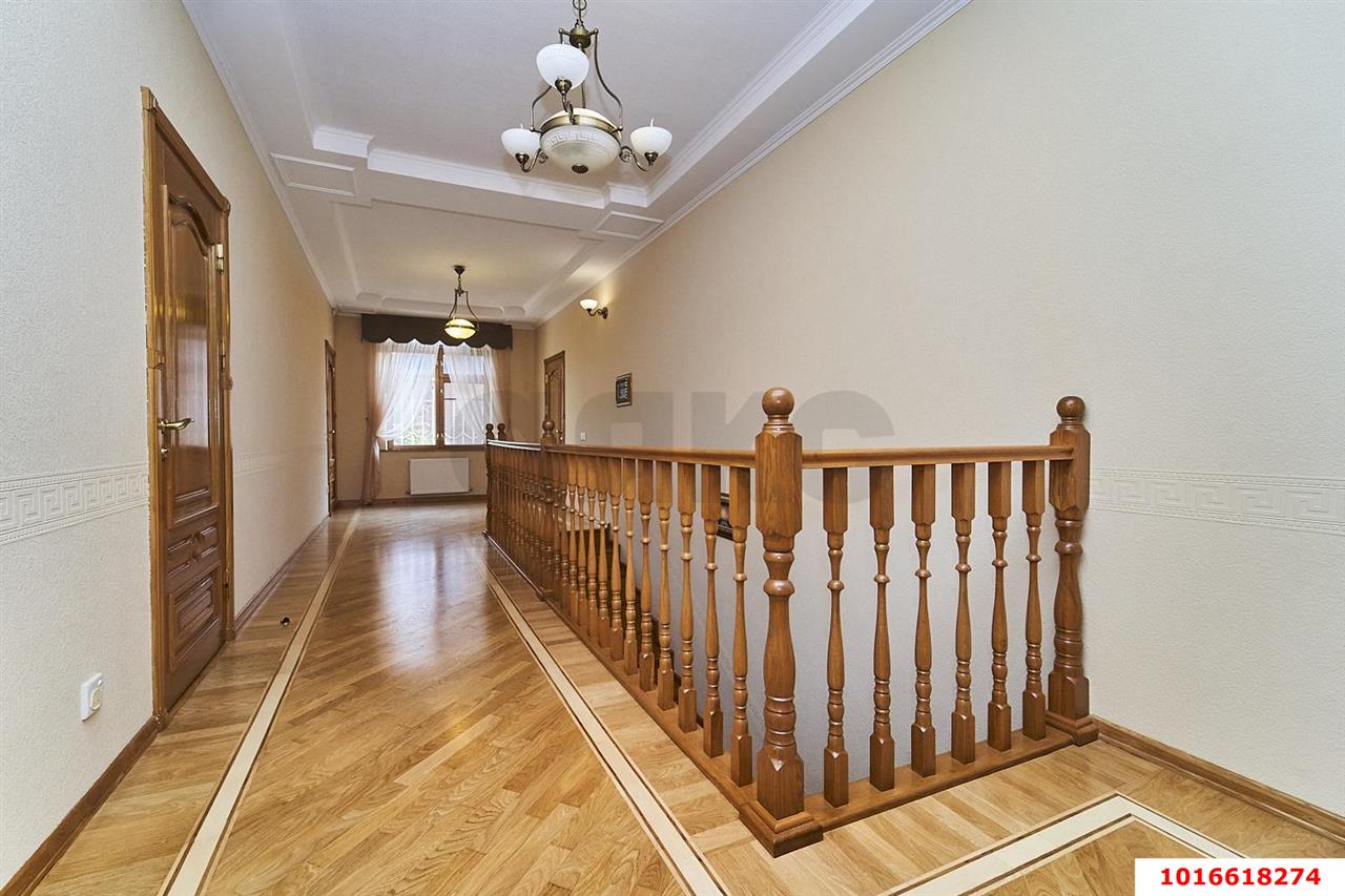 Фото №14: Дом 473 м² + 6.4 сот. - Краснодар, Западный внутригородской округ, мкр. Центральный, пр-д 2-й Гаражный, 10