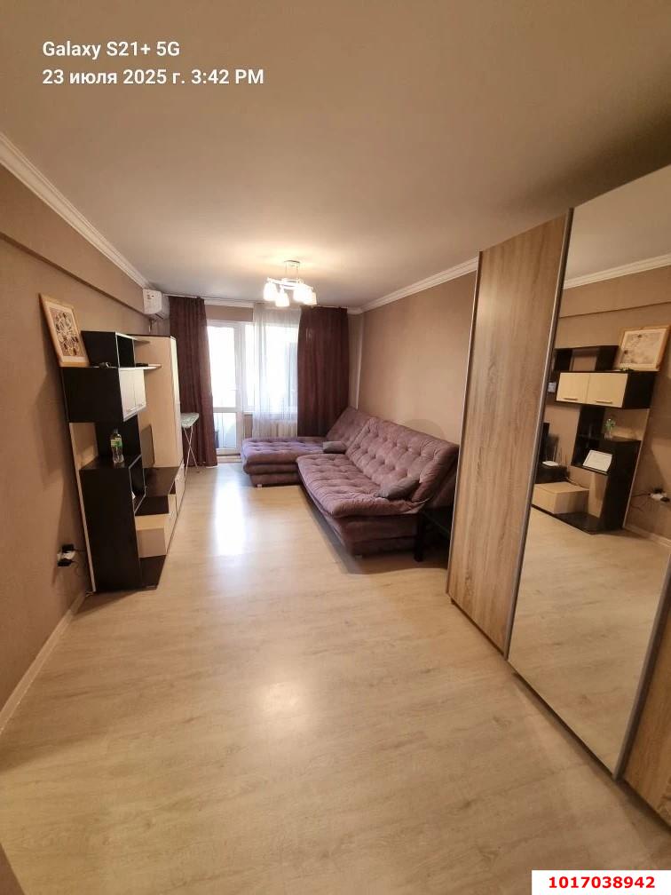 Фото №1: 2-комнатная квартира 44 м² - Краснодар, Прикубанский внутригородской округ, мкр. Завод Измерительных Приборов, ул. Московская, 58