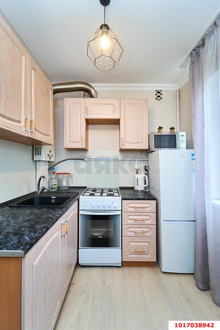 Фото №8: 2-комнатная квартира <span class="whitespace-nowrap">44 м²</span>, <span class="whitespace-nowrap">4/5 эт.</span> - Краснодар, Прикубанский внутригородской округ, мкр. Завод Измерительных Приборов, ул. Московская, 58
