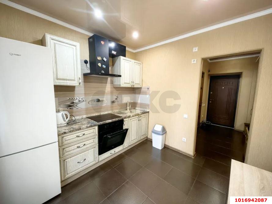 Фото №7: 1-комнатная квартира 38 м² - Краснодар, Карасунский внутригородской округ, Центральный внутригородской округ, мкр. Черёмушки, ул. Селезнёва, 4А